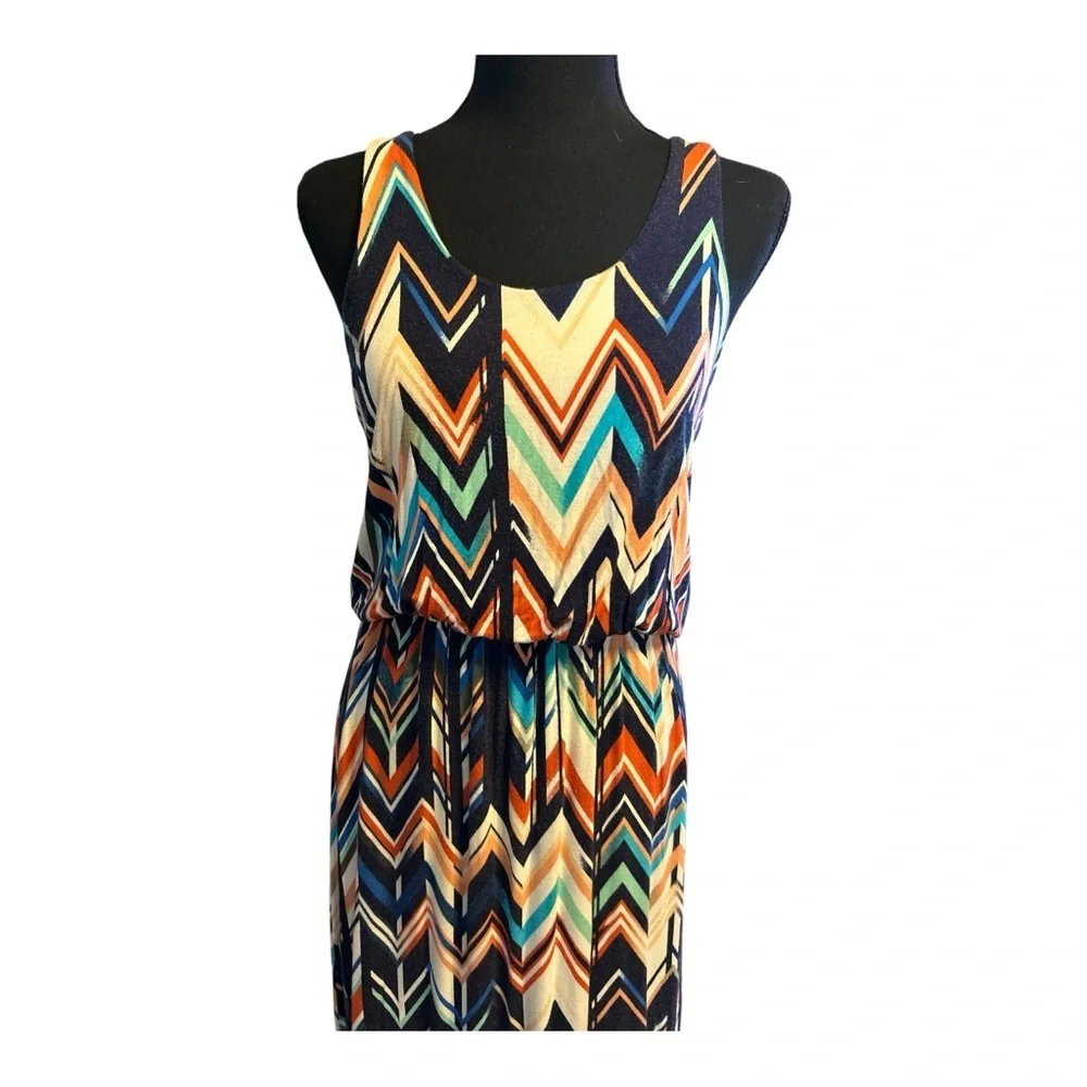 Renee C.  Women Multi Color Chevron Patterned Maxi Dress Size Small Medium - Picture 2 of 4